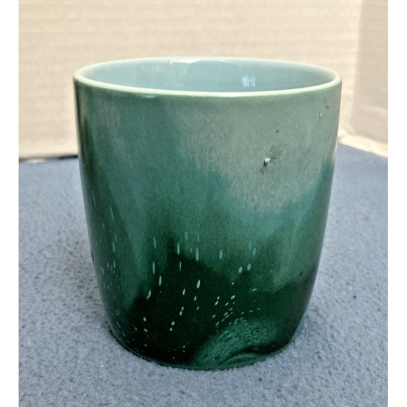 Starbucks Christmas 2024 Blue/Green 11 fl oz Mug w/Red Handle & Green Logo - Picture 4 of 10